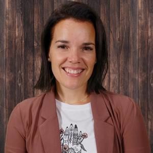 Meet your Posher, Jo-anie